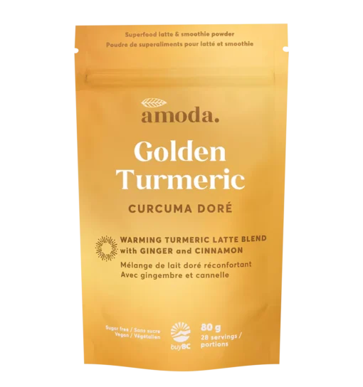Amoda Curcuma Doré golden turmeric blend prepared as a latte with organic spices in a ceramic cup